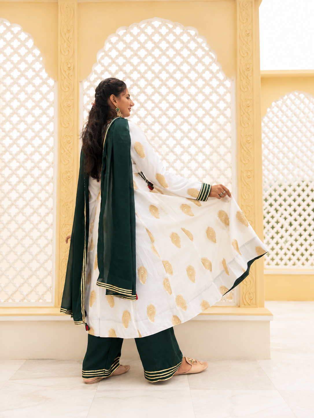 Rakhi Raunak