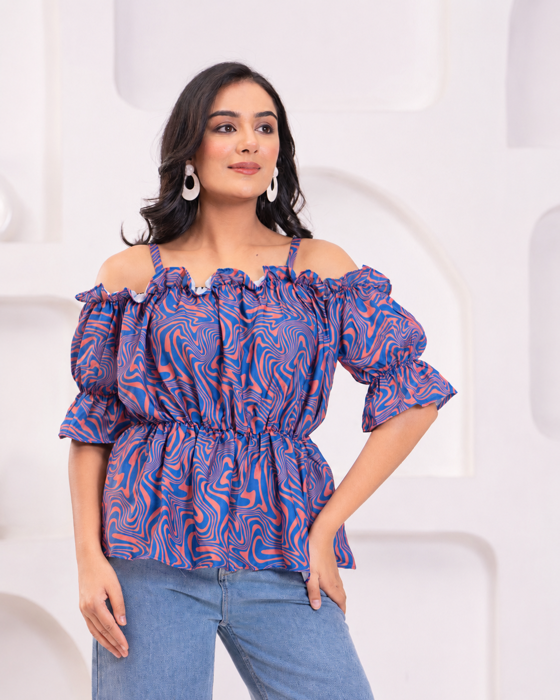 RUFFLES TOP