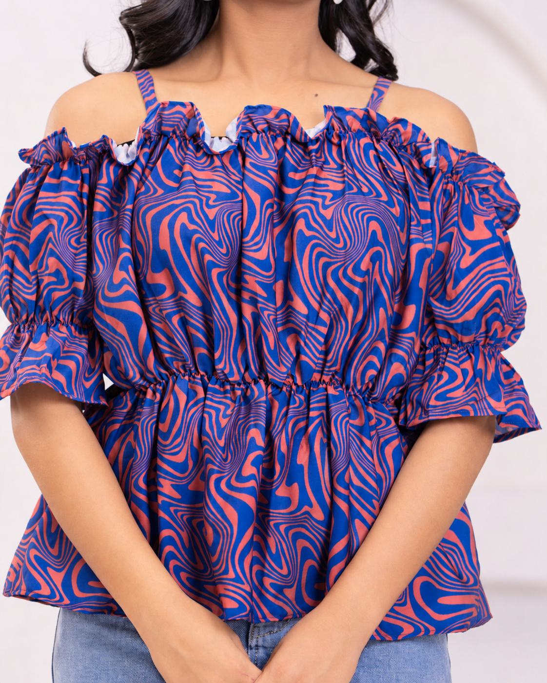 RUFFLES TOP