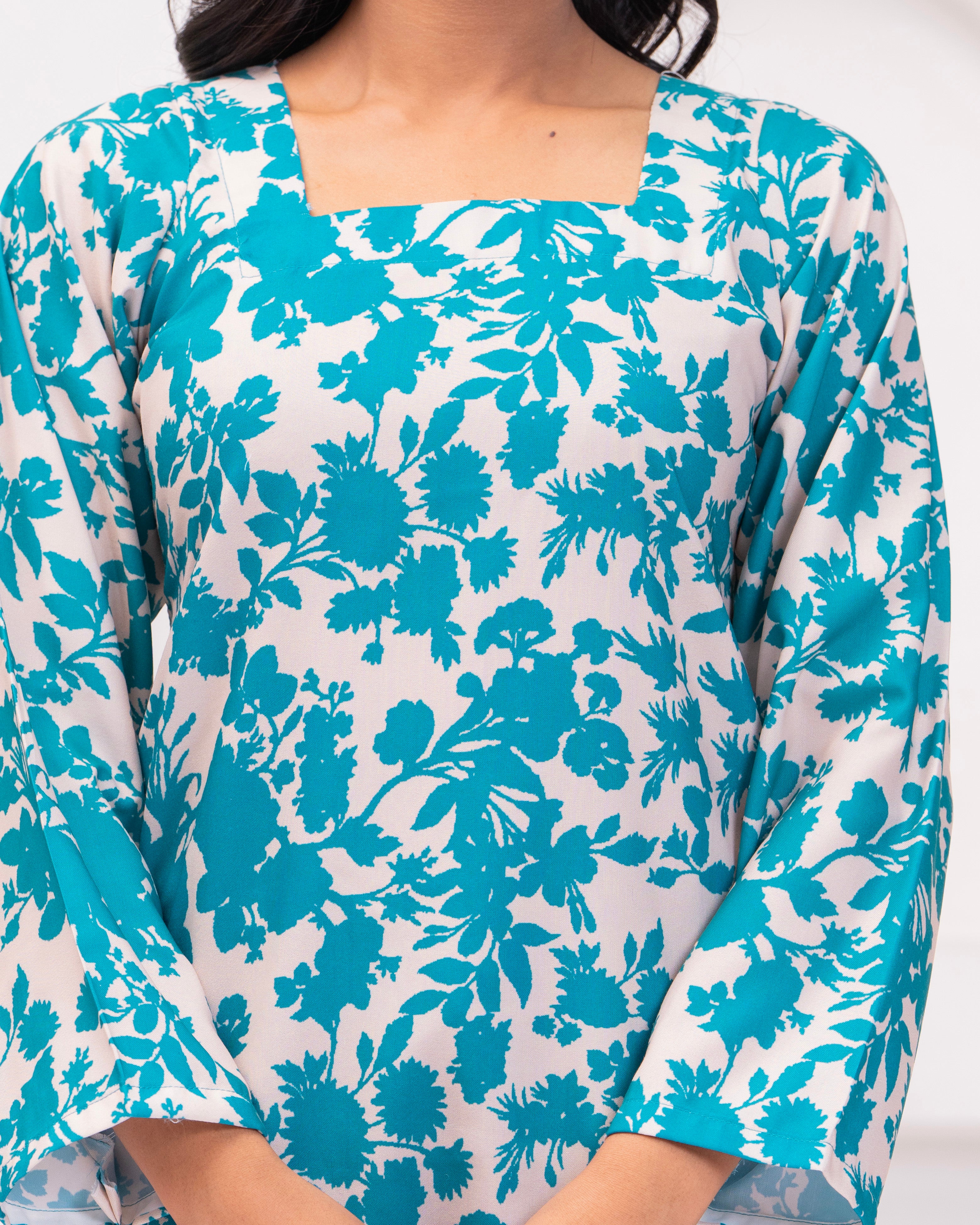 RANG-REZZ  KURTI